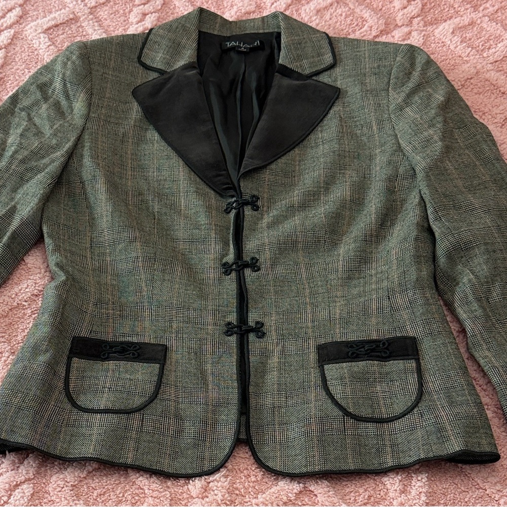 Tahari Gray and Black Blazer